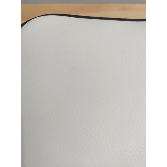 Like Dreams Women's Mini Camera Crossbody Bag White Black Trim - Picture 10 of 11